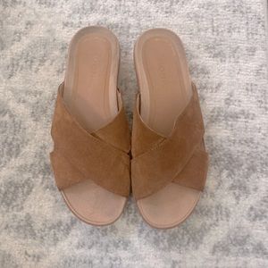 Vionic Brown Suede Criss-Cross Sandals